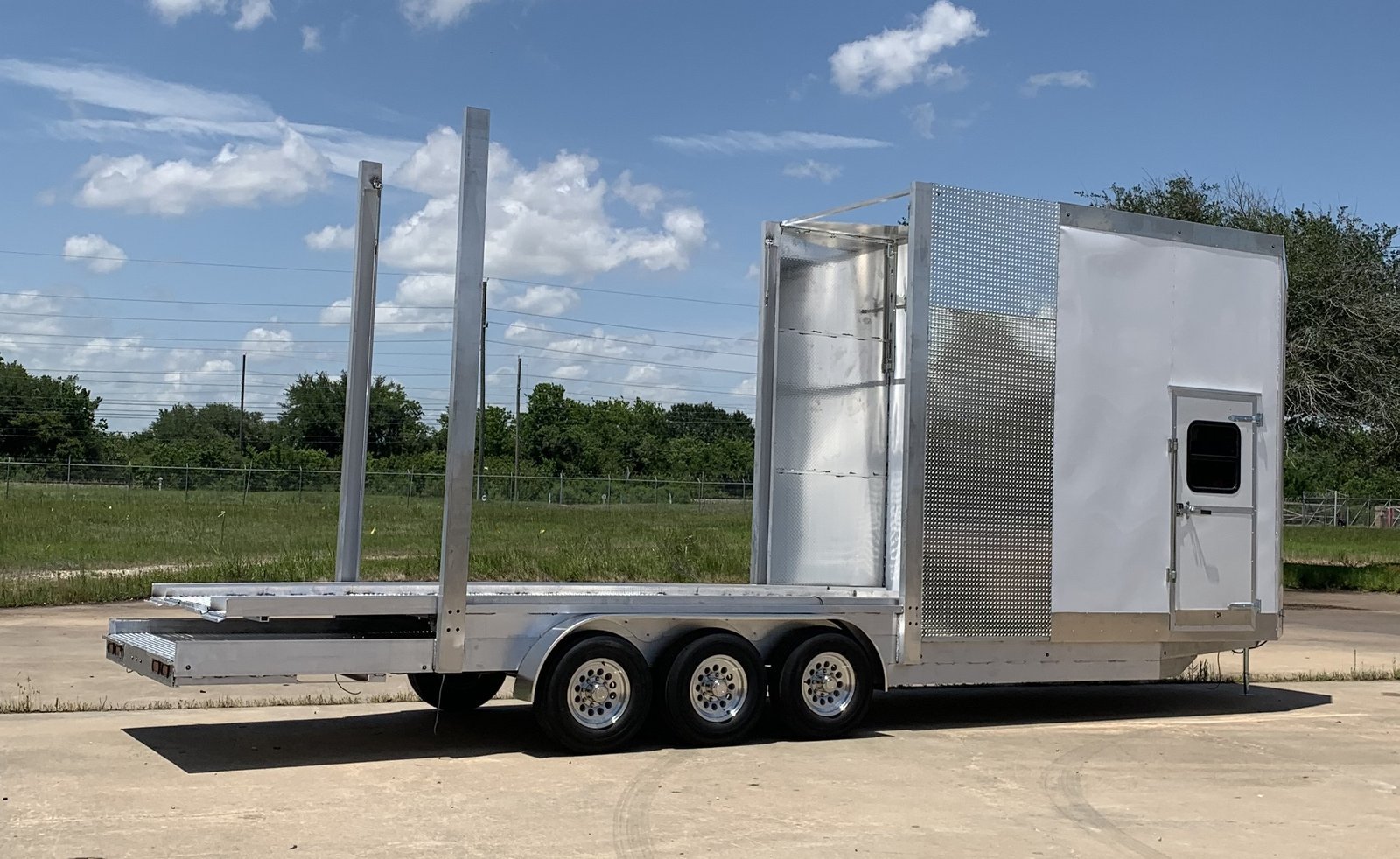 Wink specialty trailer rear view