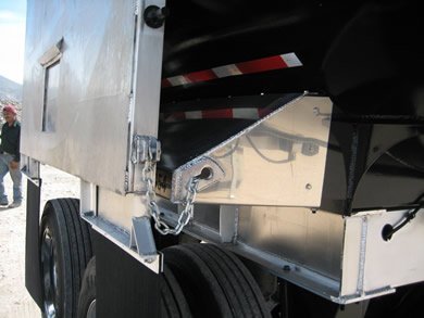 Steel Hardox trailer construction detail
